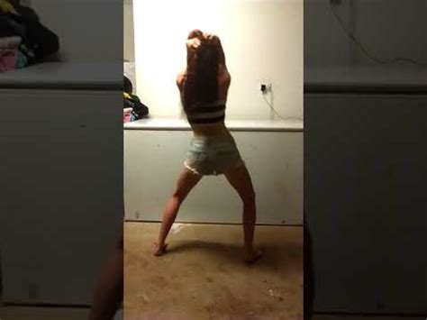 teenagers twerking